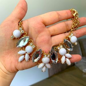 White/Gold necklace